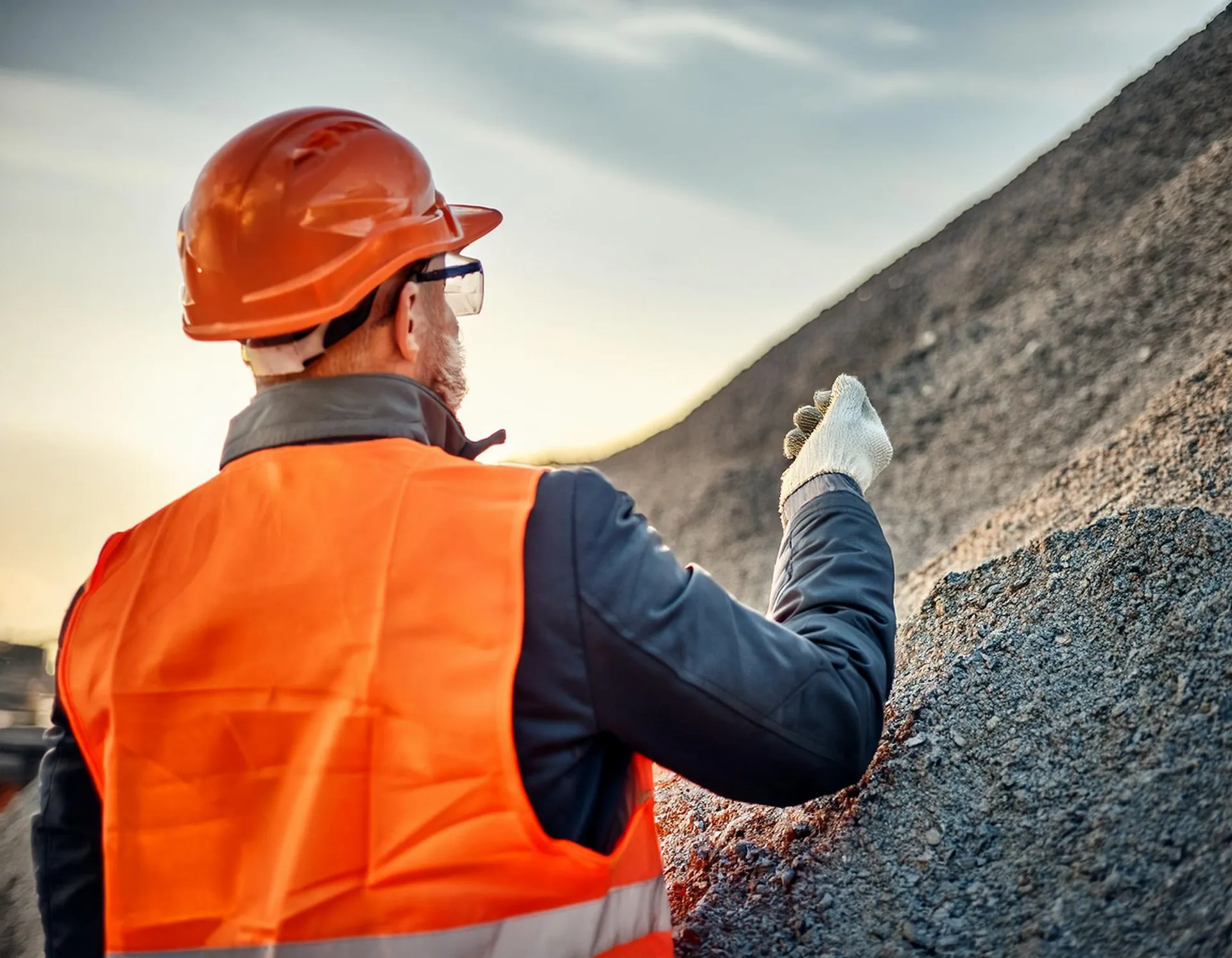 Level 4 - Laboratory and Associated Technical Activities