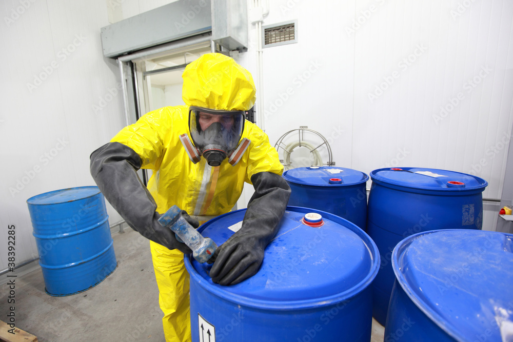  (HROC6) Level 4 High Risk Operator Competence for Managing Physical and Chemical Treatment of Hazardous Waste CIWM (WAMITAB)